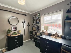 Photo 11- click for photo gallery